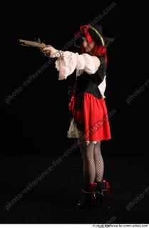 DARINA PIRATE WITH OLD GUN